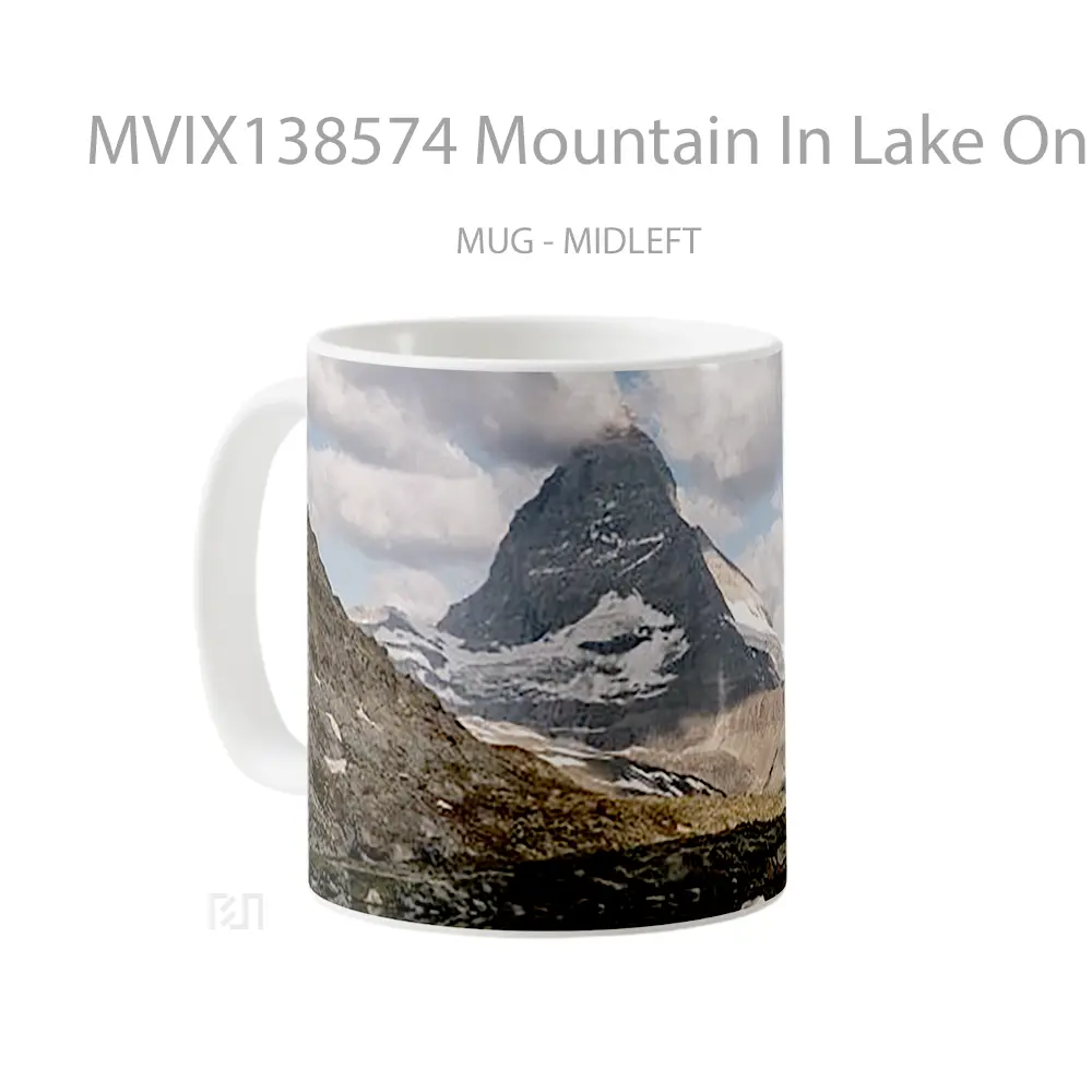 Mug Mountain In Lake On Cloudy Day Gelas Pemandangan Alam - All-side / Desain