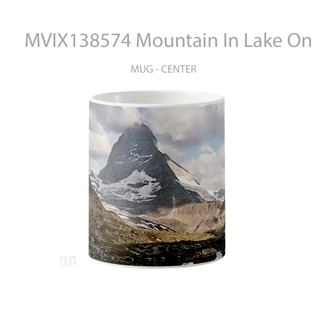 Mug Mountain In Lake On Cloudy Day Gelas Pemandangan Alam