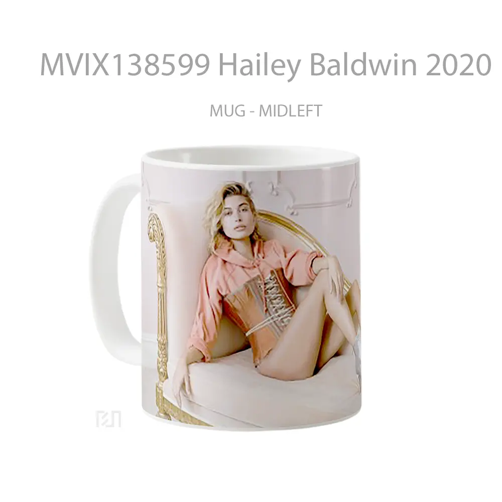 Mug Hailey Baldwin 2020 Gelas Keramik Unik - All-side / Desain