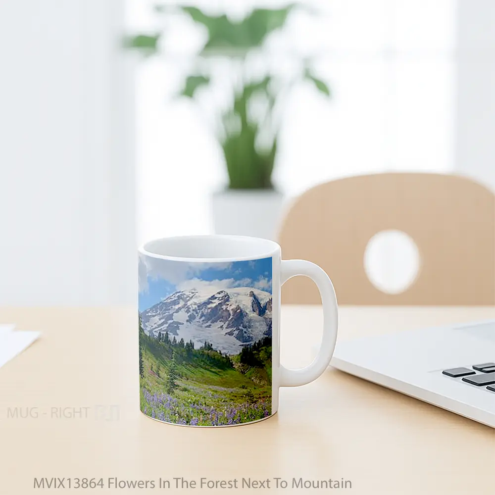 Mug Flowers In The Forest Next To Mountain Gelas Pemandangan Alam - All-side / Desain