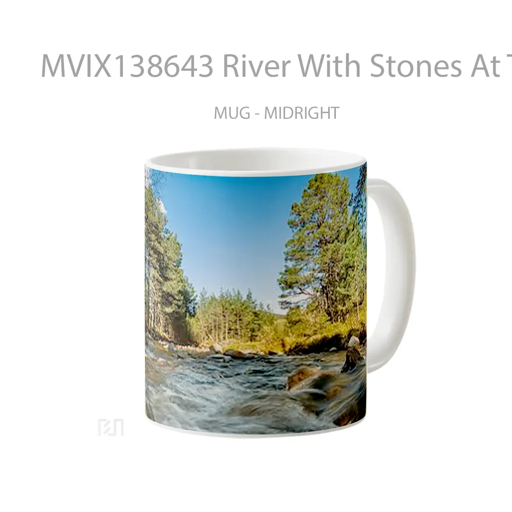 Mug River With Stones At The Forest Gelas Pemandangan Alam - All-side / Desain