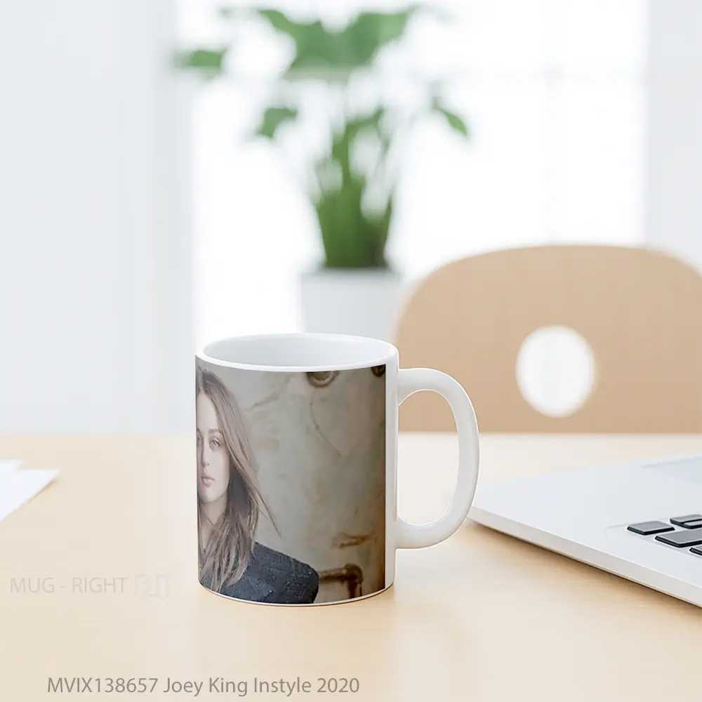 Mug Joey King Instyle 2020 Gelas Keramik Unik - All-side / Desain