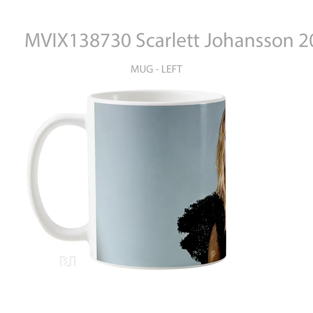 Mug Scarlett Johansson 2020 Gelas Selebriti - All-side / Desain