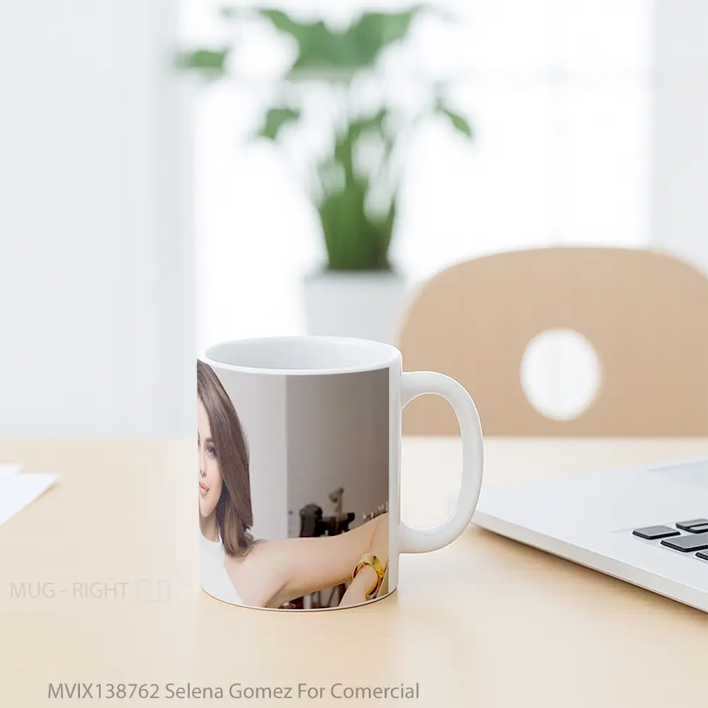 Mug Selena Gomez For Comercial Gelas Selebriti - All-side / Desain