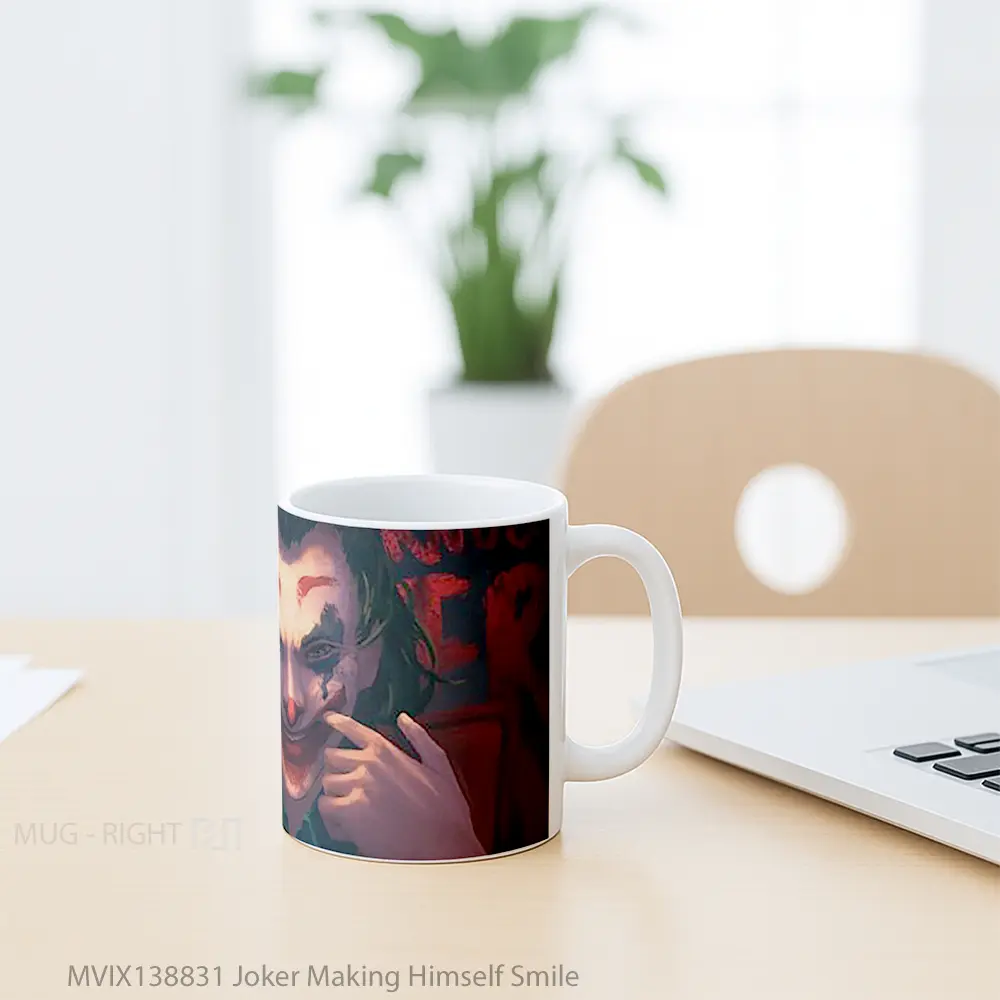 Mug Joker Making Himself Smile Gelas Superhero - All-side / Desain