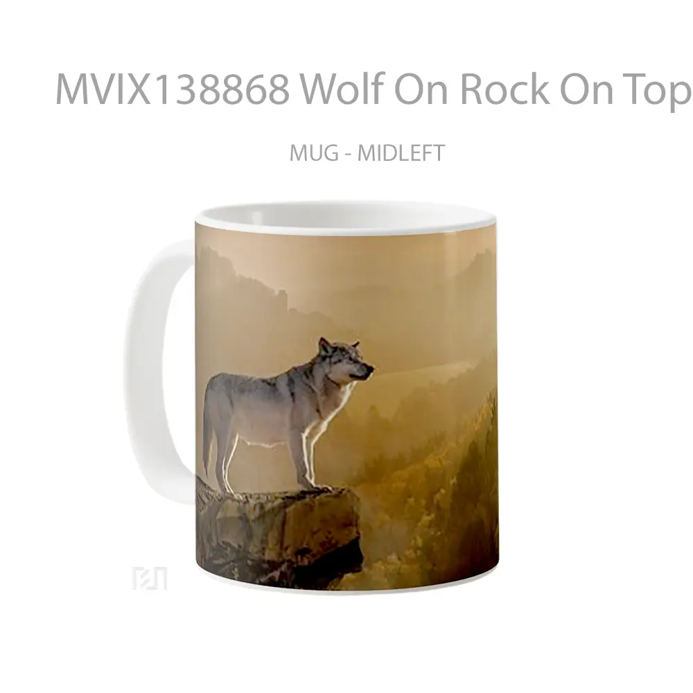 Mug Wolf On Rock On Top Of The Forest Gelas Hewan Lucu - All-side / Desain