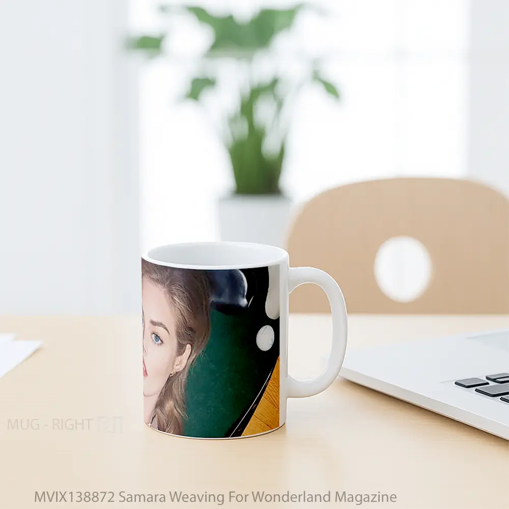 Mug Samara Weaving For Wonderland Magazine Gelas Keramik Unik - All-side / Desain