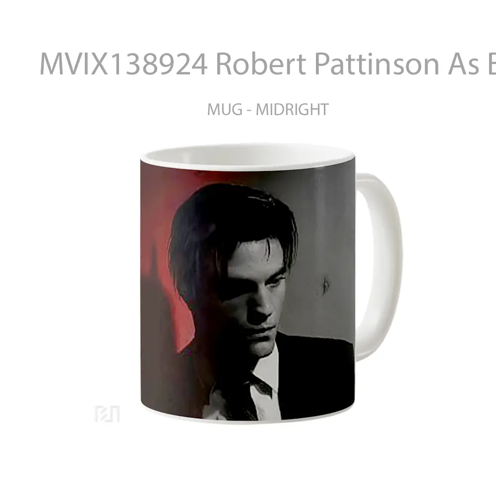 Mug Robert Pattinson As Batman V2 Gelas Superhero - All-side / Desain