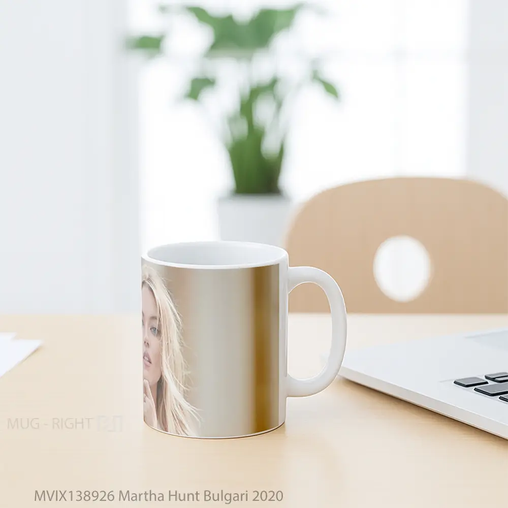 Mug Martha Hunt Bulgari 2020 Gelas Keramik Unik - All-side / Desain
