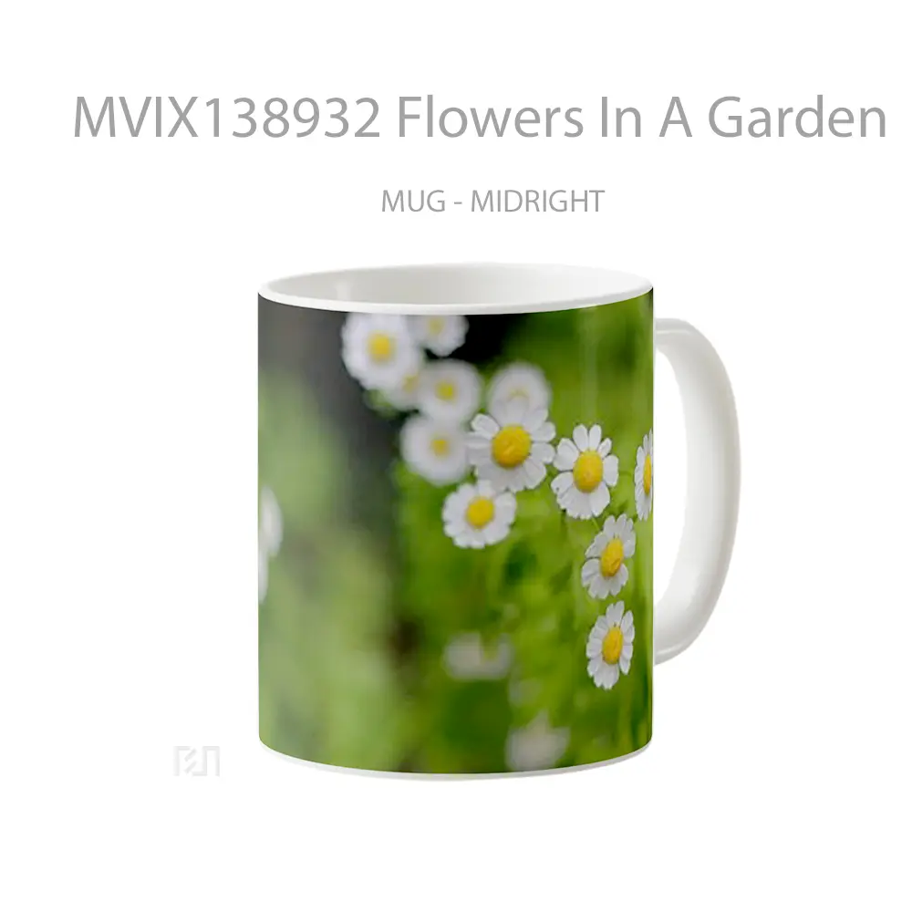 Mug Flowers In A Garden Gelas Pemandangan Alam - All-side / Desain