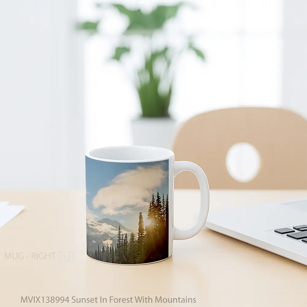Mug Sunset In Forest With Mountains Gelas Pemandangan Alam - All-side / Desain