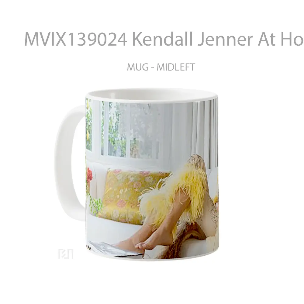 Mug Kendall Jenner At Home Gelas Selebriti - All-side / Desain