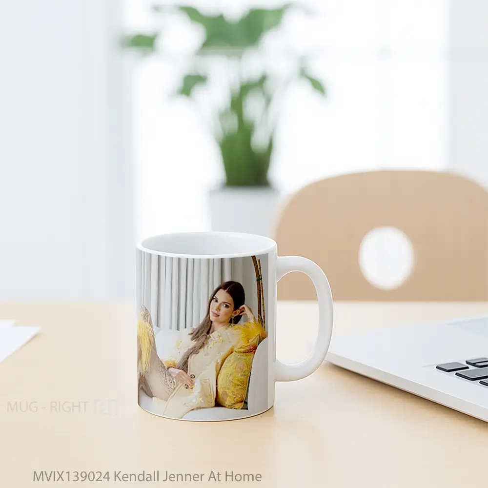 Mug Kendall Jenner At Home Gelas Selebriti - All-side / Desain