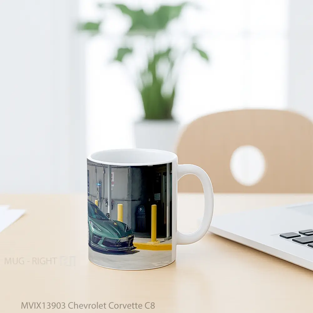 Mug Chevrolet Corvette C8 Cangkir Mobil - All-side / Desain