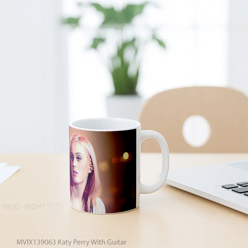 Mug Katy Perry With Guitar Gelas Keramik Unik - All-side / Desain
