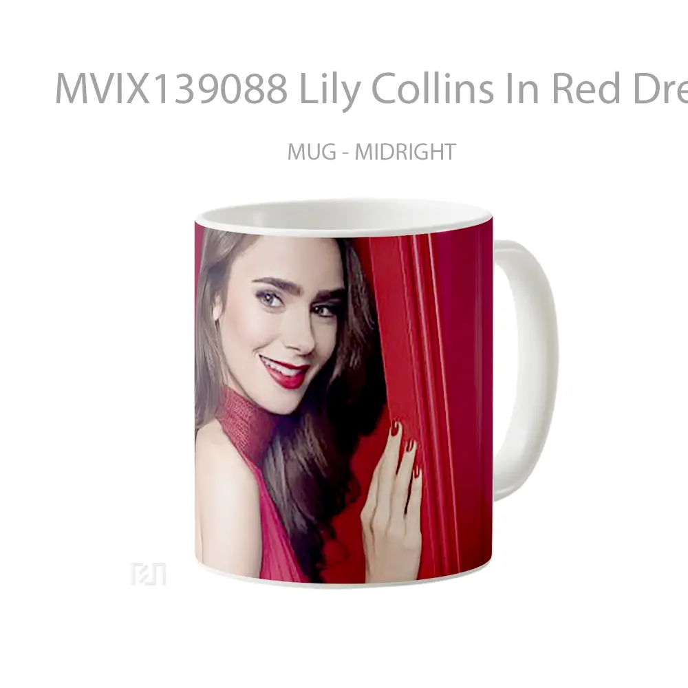 Mug Lily Collins In Red Dress Gelas Keramik Unik - All-side / Desain