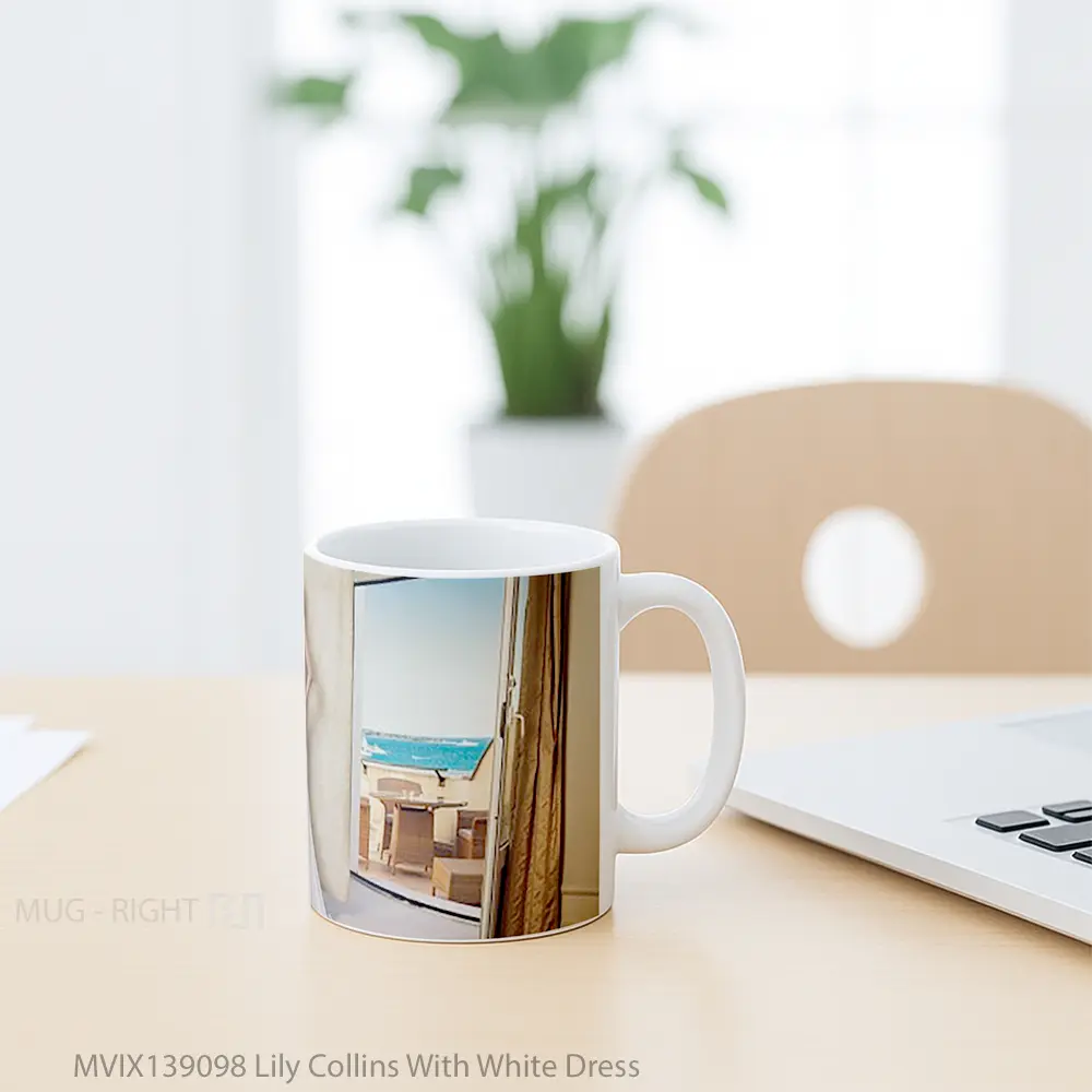 Mug Lily Collins With White Dress Gelas Keramik Unik - All-side / Desain