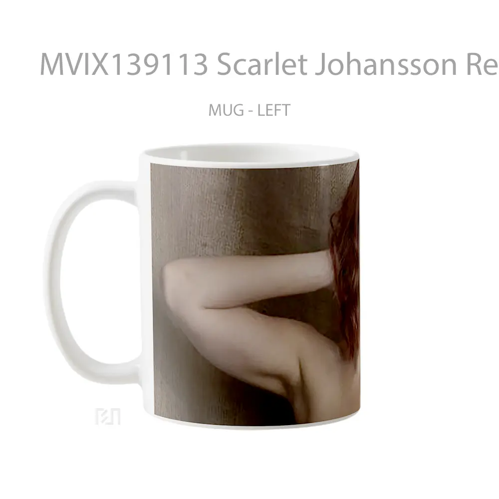 Mug Scarlet Johansson Redhead Gelas Keramik Unik - All-side / Desain