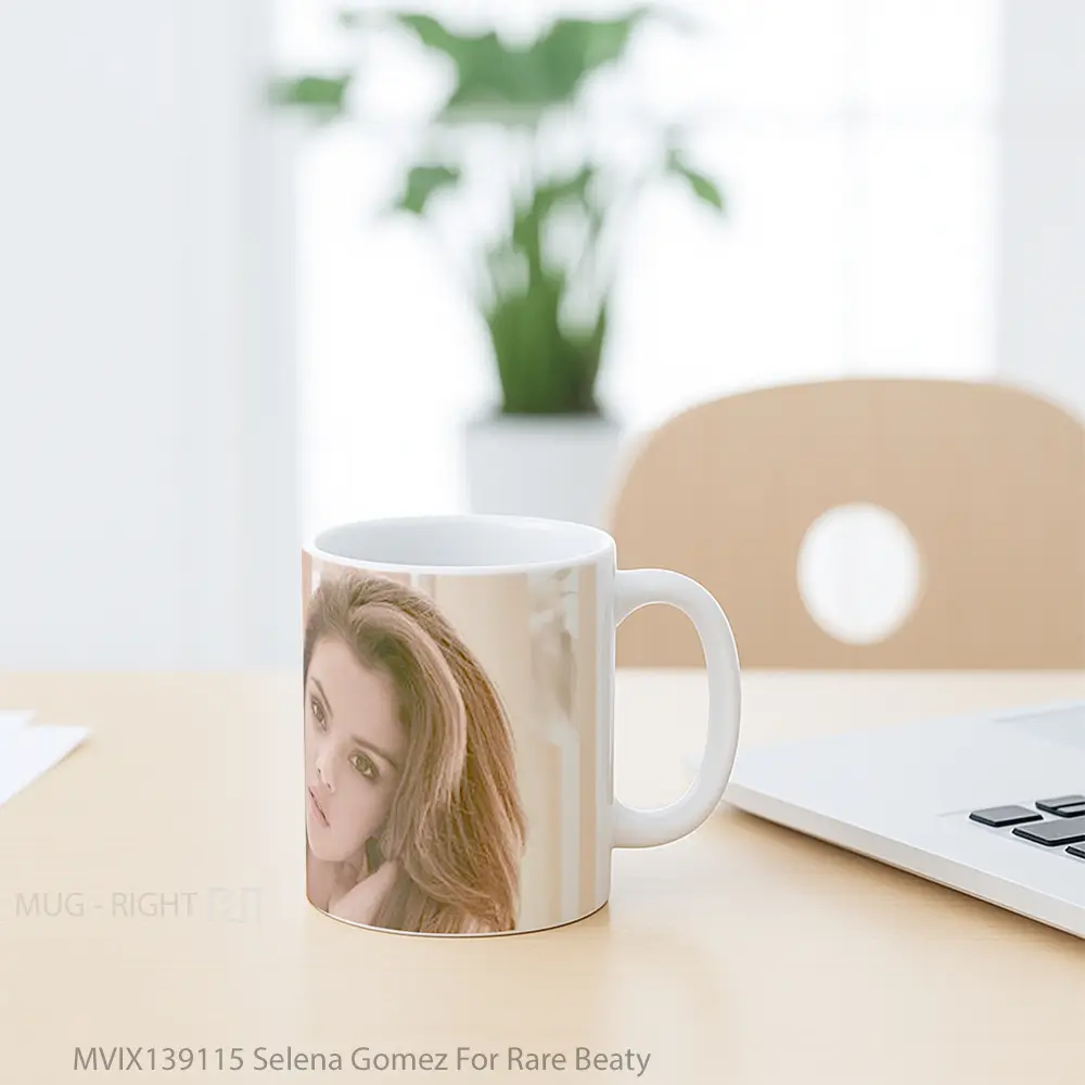 Mug Selena Gomez For Rare Beaty Gelas Selebriti - All-side / Desain