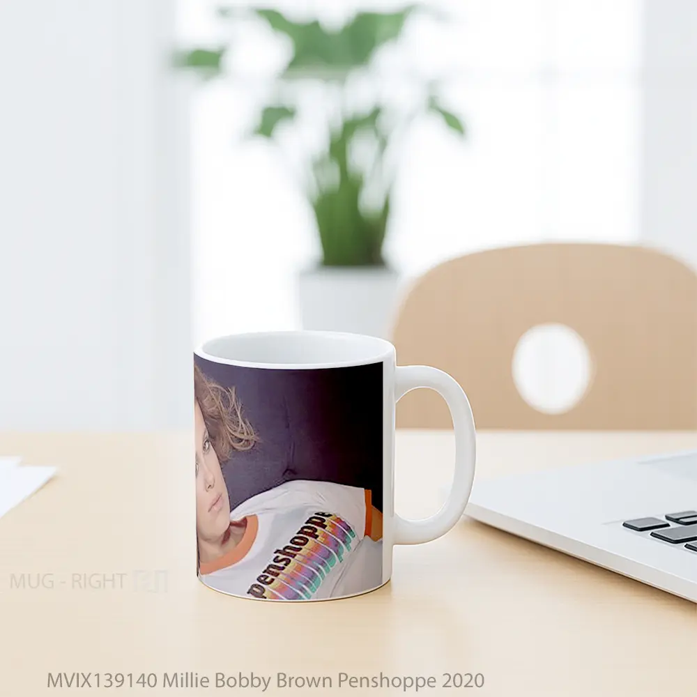 Mug Millie Bobby Brown Penshoppe 2020 Gelas Keramik Unik - All-side / Desain