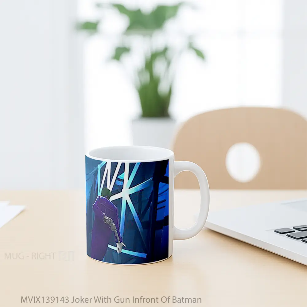 Mug Joker With Gun Infront Of Batman Gelas Superhero - Tampak Tengah