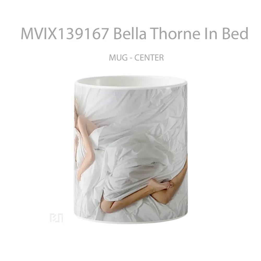 Mug Bella Thorne In Bed Gelas Keramik Unik