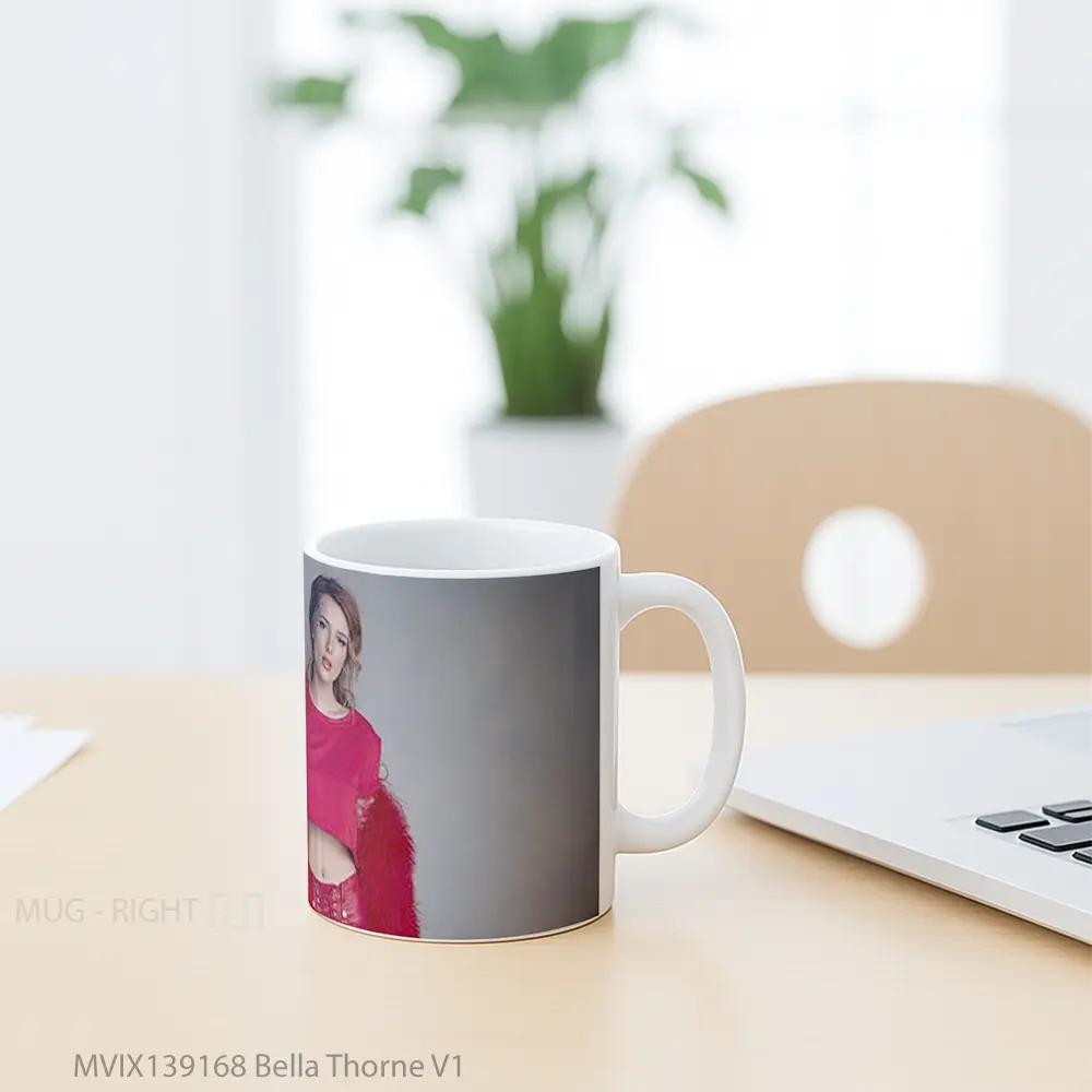Mug Bella Thorne V1 Gelas Keramik Unik - All-side / Desain