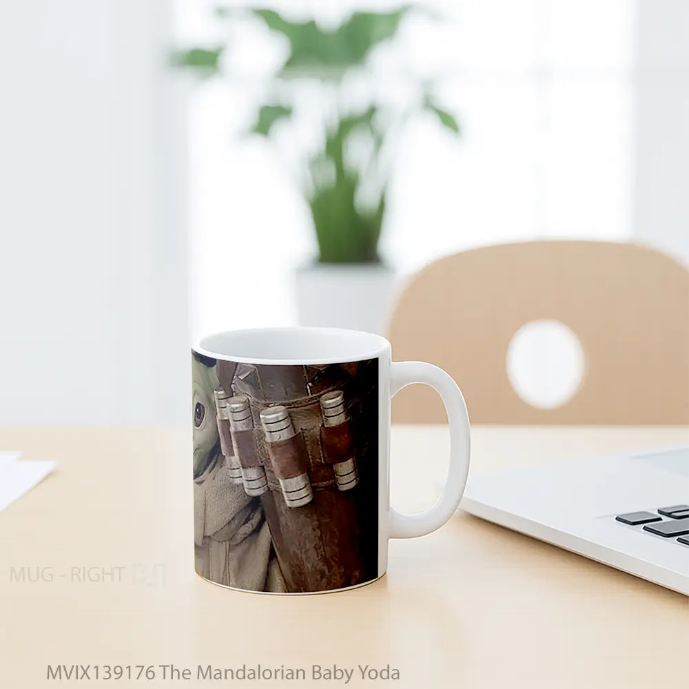 Mug The Mandalorian Baby Yoda Gelas Star Wars - All-side / Desain