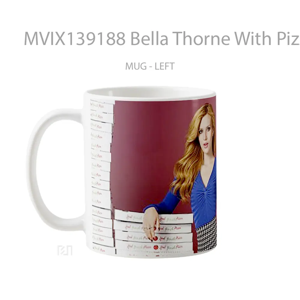 Mug Bella Thorne With Pizza Boxes Gelas Keramik Unik - All-side / Desain