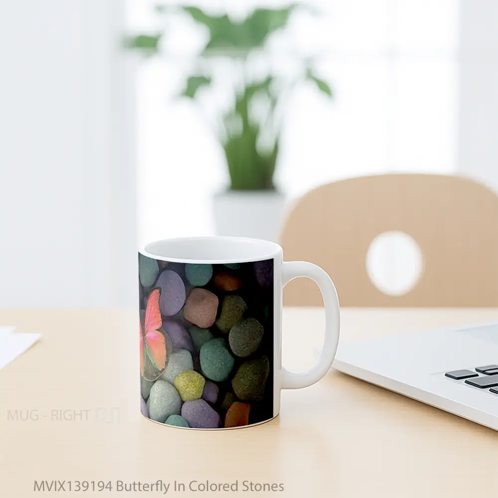 Mug Butterfly In Colored Stones Gelas Hewan Lucu - All-side / Desain