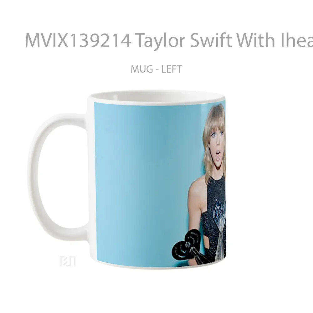 Mug Taylor Swift With Iheart Awards Gelas Selebriti - All-side / Desain