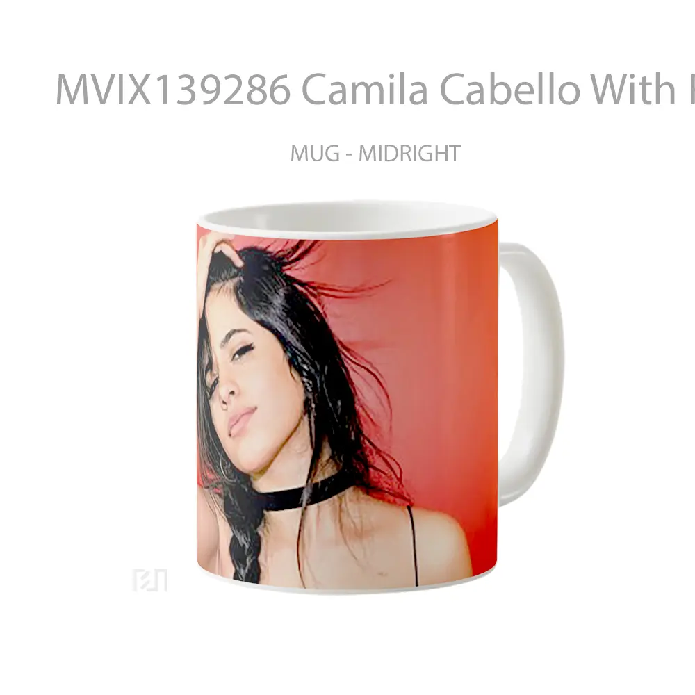Mug Camila Cabello With Red Background Gelas Selebriti - All-side / Desain