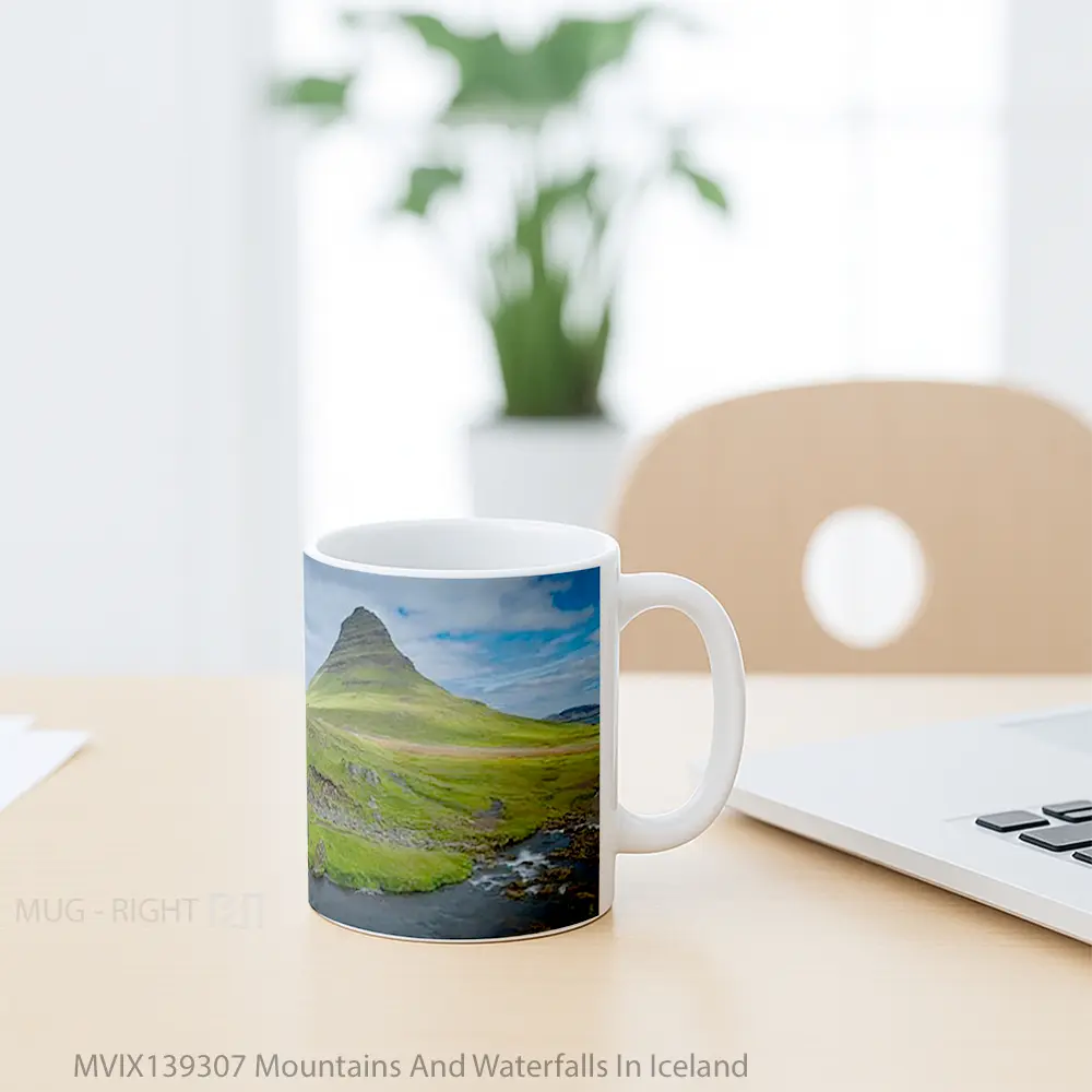 Mug Mountains And Waterfalls In Iceland Gelas Pemandangan Alam - All-side / Desain