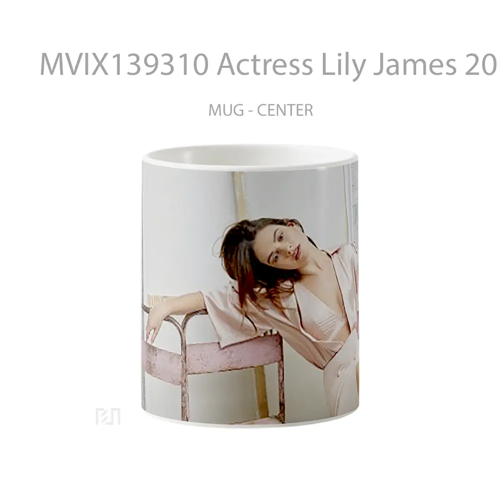 Mug Actress Lily James 2020 Gelas Keramik Unik