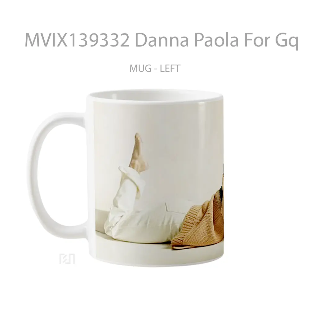 Mug Danna Paola For Gq Gelas Keramik Unik - All-side / Desain
