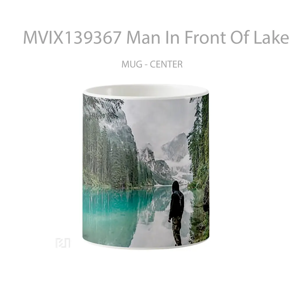 Mug Man In Front Of Lake In The Woods Gelas Pemandangan Alam
