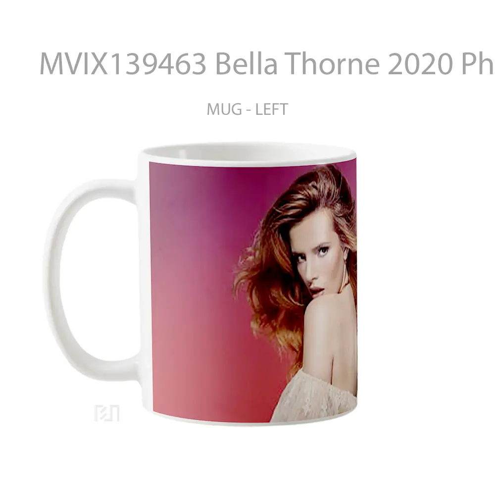 Mug Bella Thorne 2020 Photoshoot Gelas Keramik Unik - All-side / Desain