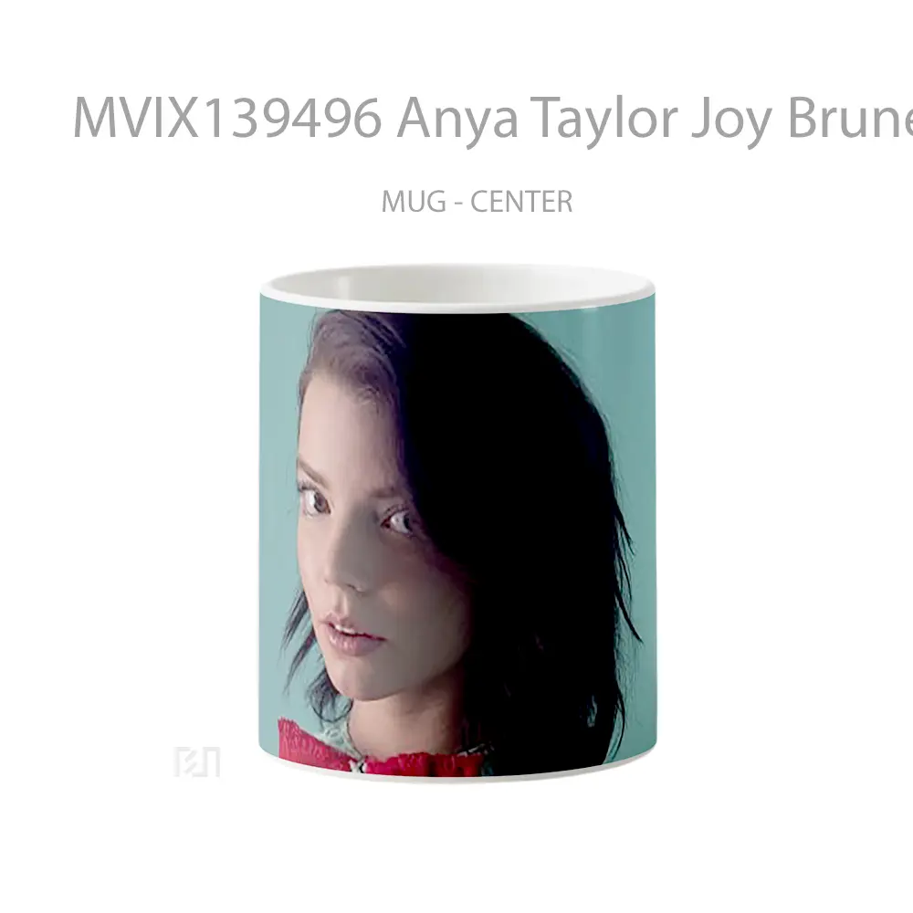 Mug Anya Taylor Joy Brunette Gelas Selebriti