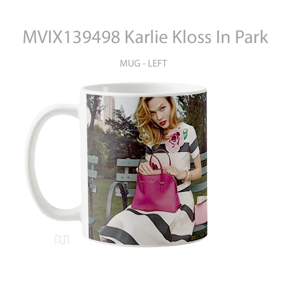 Mug Karlie Kloss In Park Gelas Keramik Unik - All-side / Desain