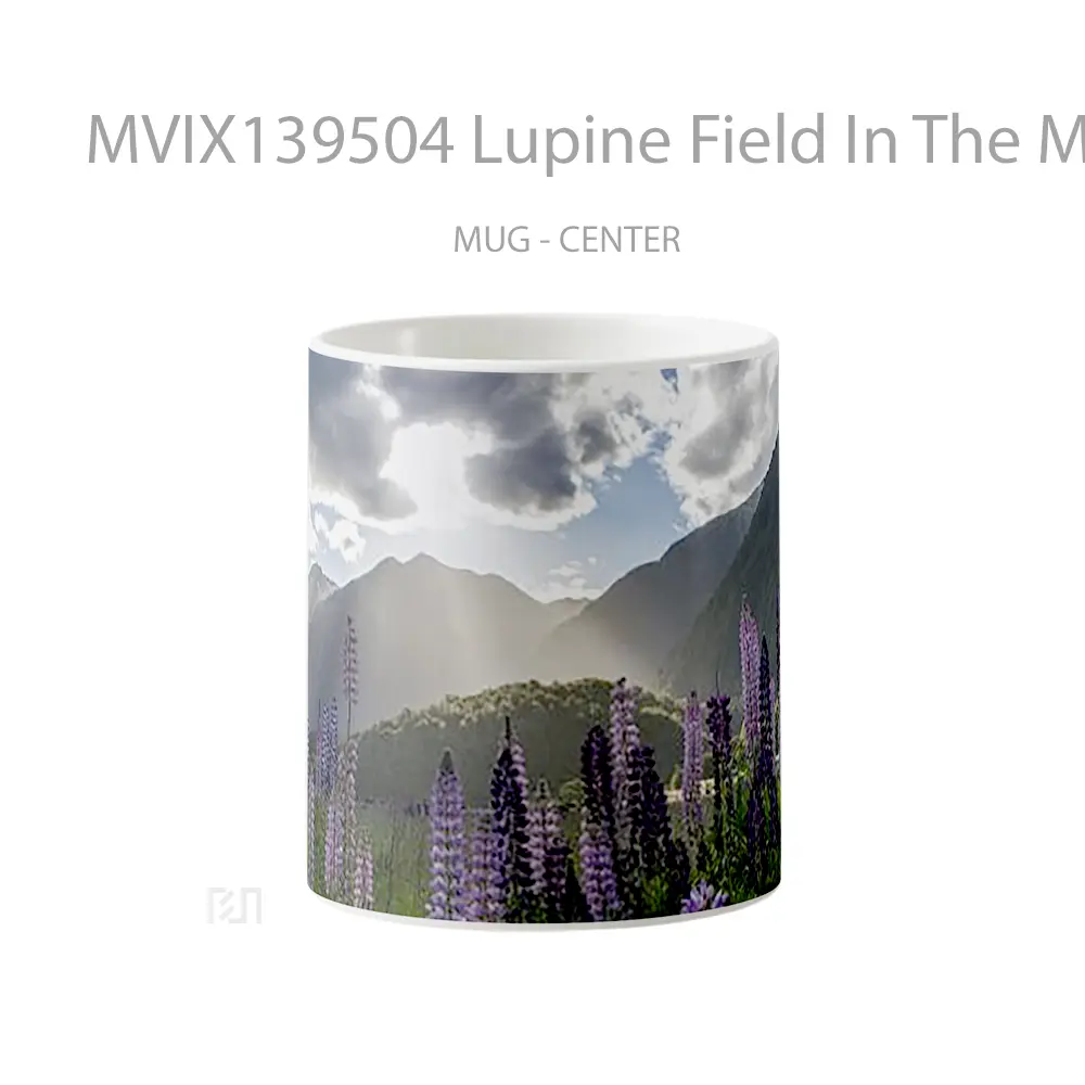 Mug Lupine Field In The Mountains Gelas Pemandangan Alam