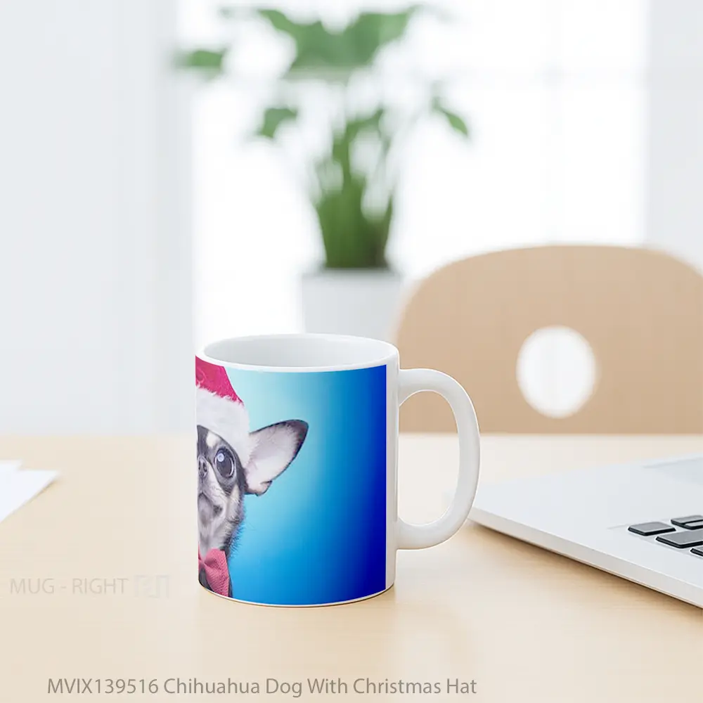 Mug Chihuahua Dog With Christmas Hat Gelas Hewan Lucu - All-side / Desain