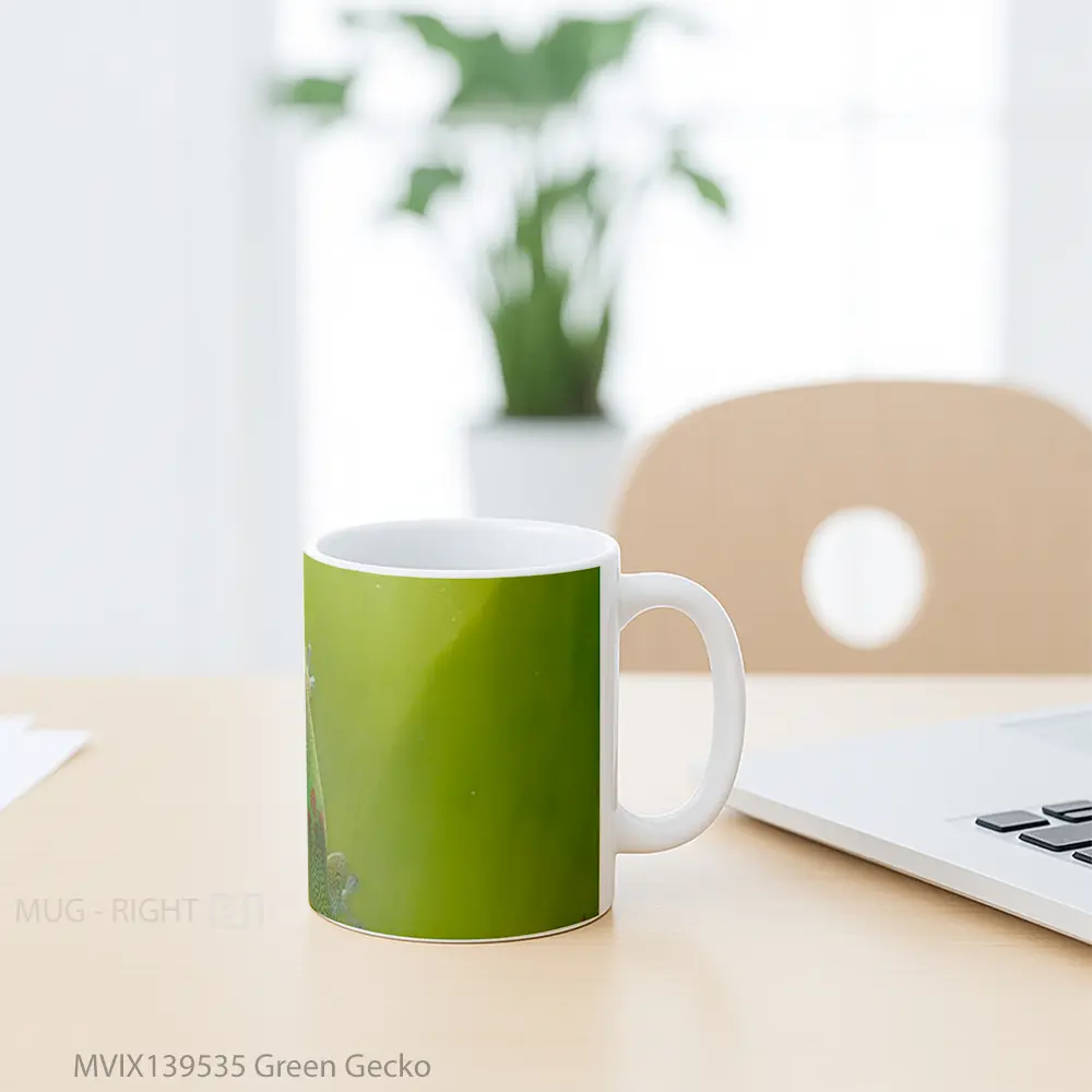 Mug Green Gecko Gelas Keramik Unik - All-side / Desain