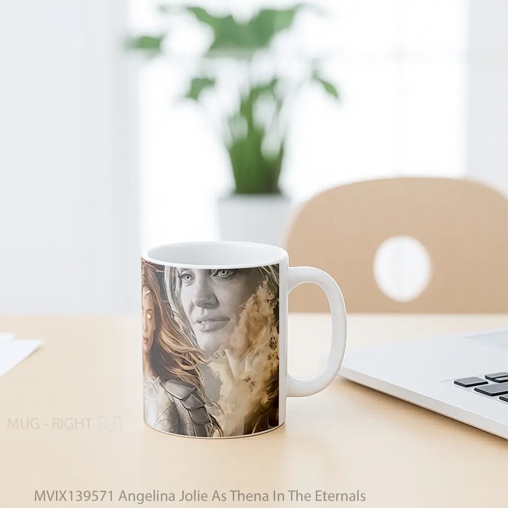 Mug Angelina Jolie As Thena In The Eternals Gelas Selebriti - All-side / Desain