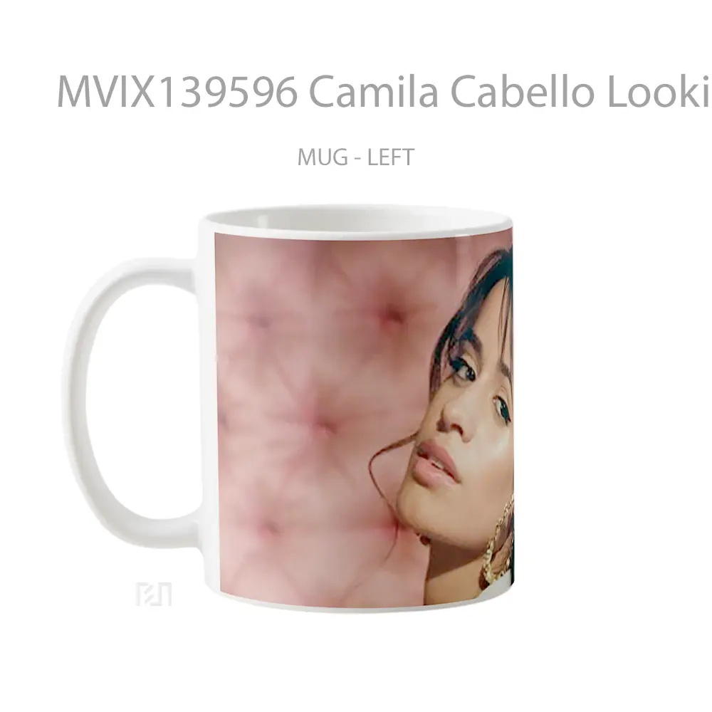 Mug Camila Cabello Looking At Camera Gelas Selebriti - All-side / Desain