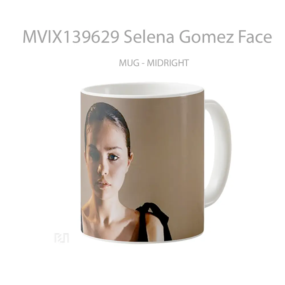 Mug Selena Gomez Face Gelas Selebriti - All-side / Desain