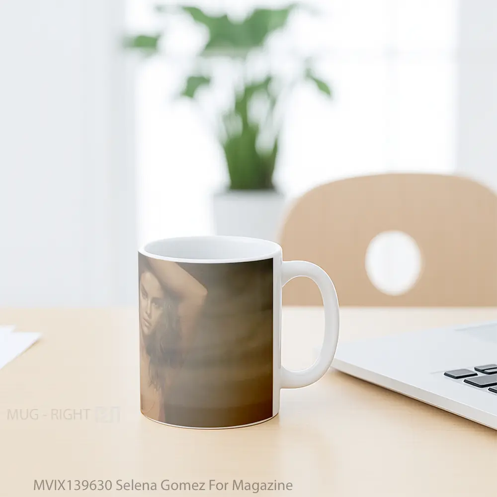 Mug Selena Gomez For Magazine Gelas Selebriti - All-side / Desain