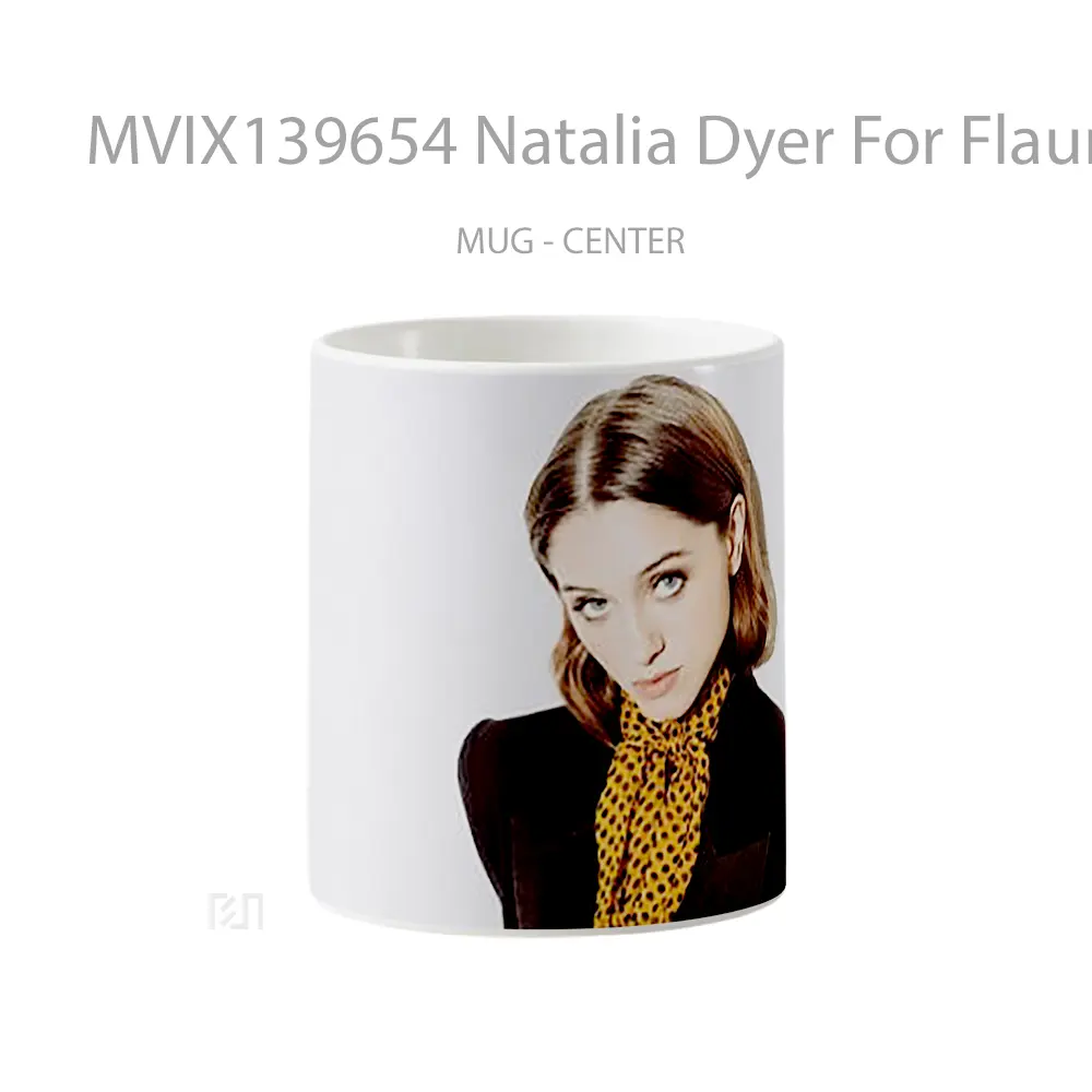 Mug Natalia Dyer For Flaunt Magazine Gelas Keramik Unik