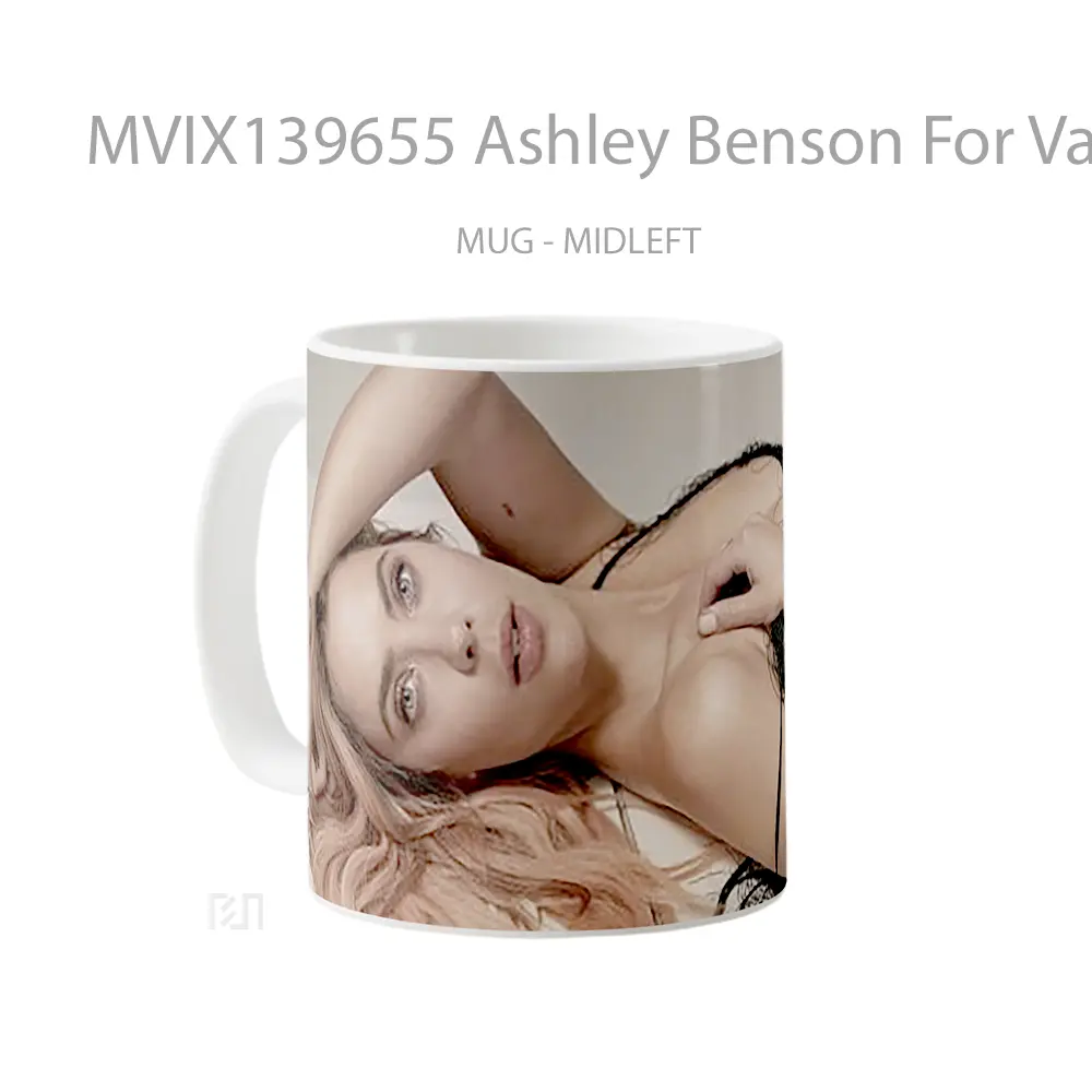 Mug Ashley Benson For Vanity Fair Italy Gelas Keramik Unik - All-side / Desain