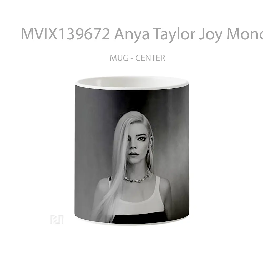 Mug Anya Taylor Joy Monocrome Gelas Selebriti