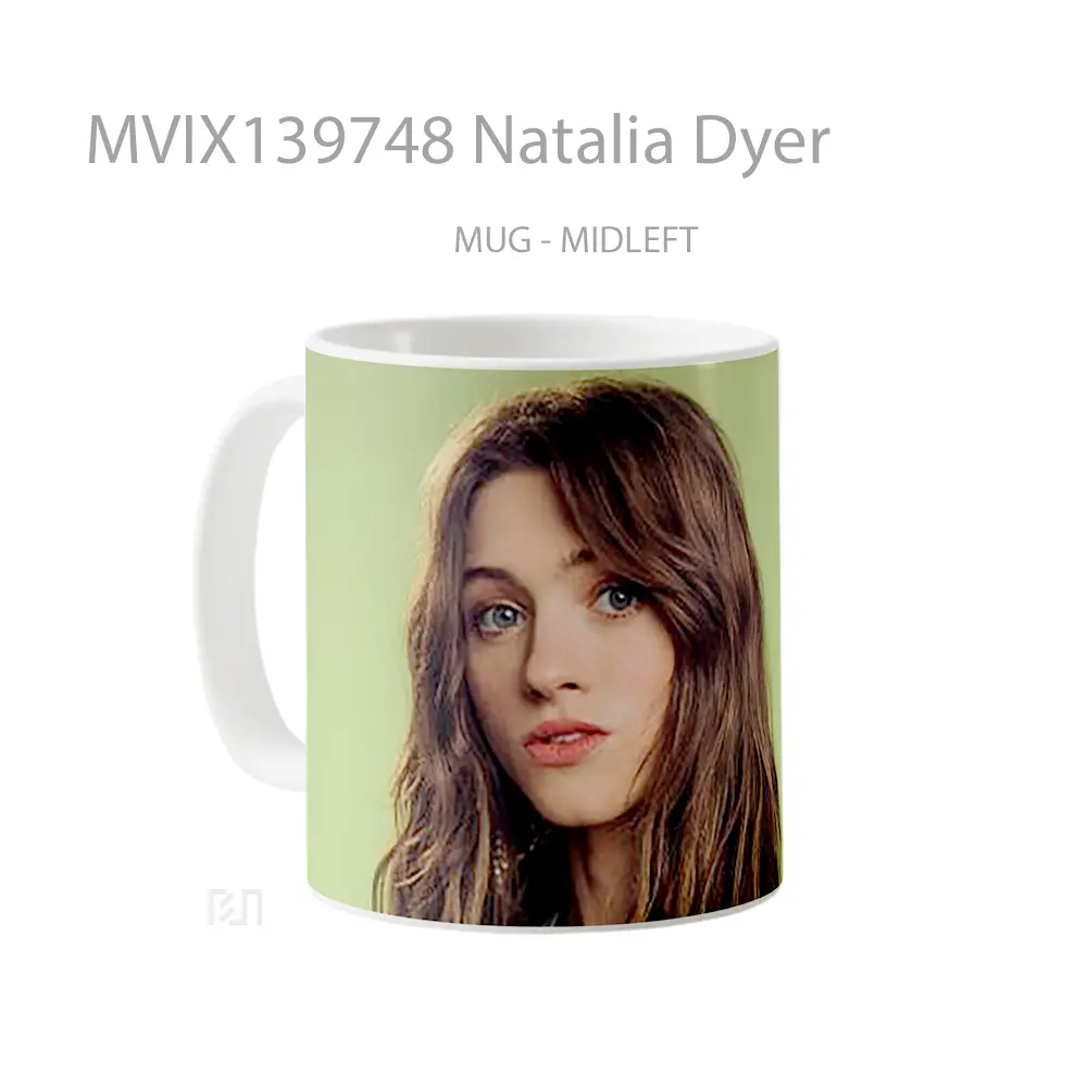 Mug Natalia Dyer Gelas Keramik Unik - All-side / Desain